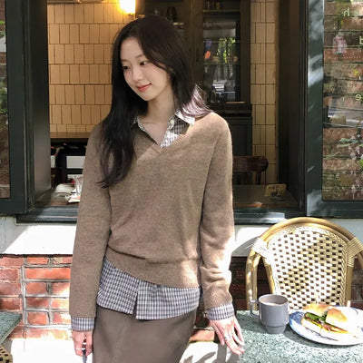 Herki Raglan V neck Long Sleeve Knit