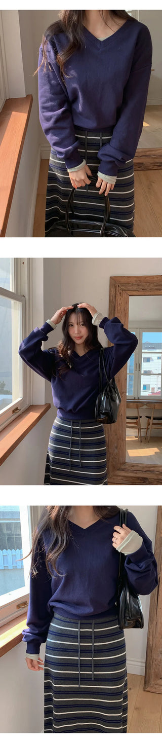 Dearjet V neck Loose Fit Sweatshirt