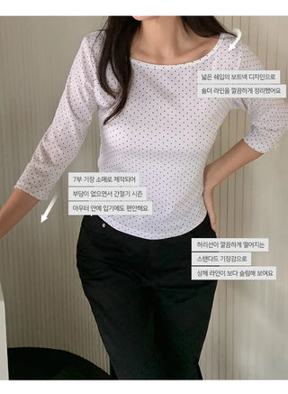 Deep & Boat Neck Dot 3/4 Sleeve T shirt