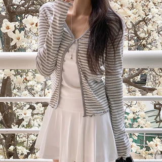 Lebeche V neck Striped Punched Wave Cardigan