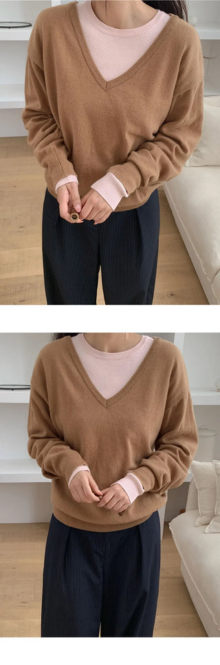 Arend Wool Loose Fit V Neck Knit