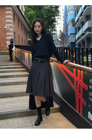 Vienta V neck Ribbed Long Sleeve Knit