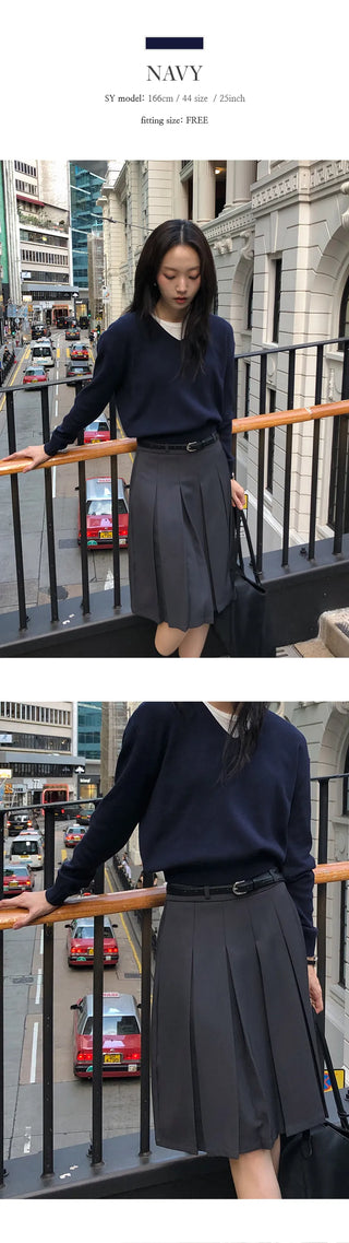 Vienta V neck Ribbed Long Sleeve Knit