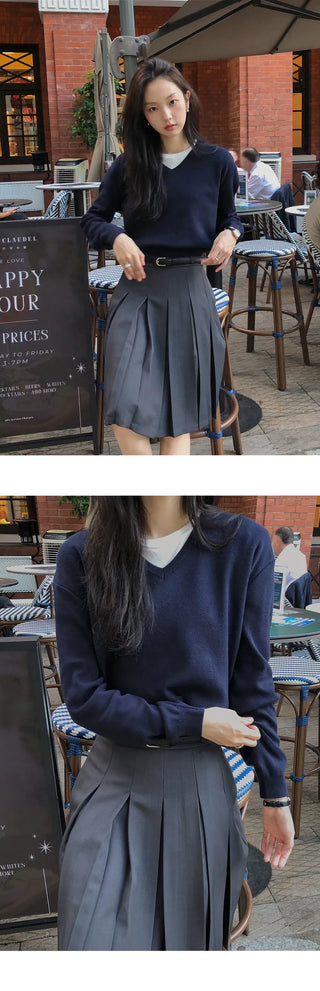 Vienta V neck Ribbed Long Sleeve Knit