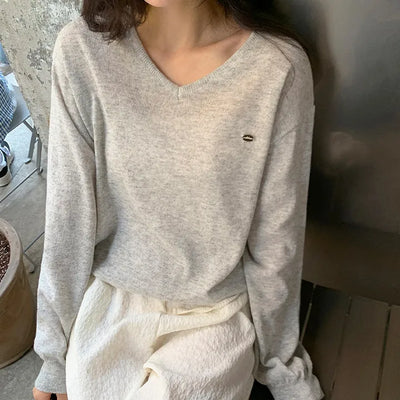 Siamon V neck Pendant Long sleeve Knit Cardigan