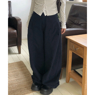 Way Pintuck Balloon Pants
