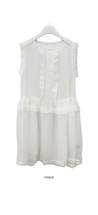 Dering See-through Lace Dress