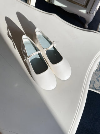 enamel Mary Jane flats