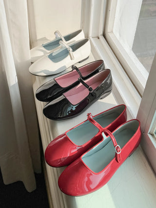 enamel Mary Jane flats