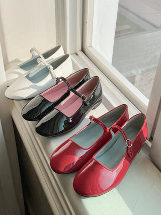 enamel Mary Jane flats