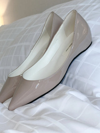 enamel stiletto flats