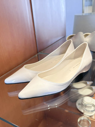 enamel stiletto flats