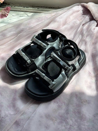 ribbon platform sandals