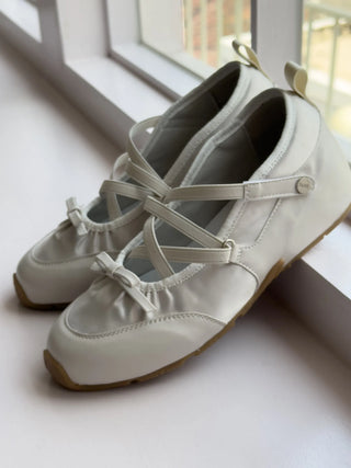 Mary Jane sneakers