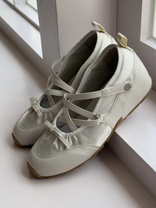 Mary Jane sneakers