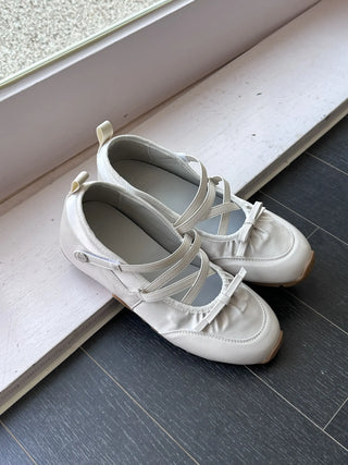 Mary Jane sneakers