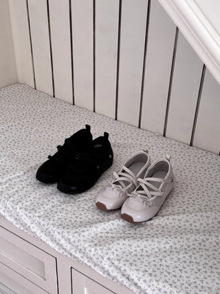 Mary Jane sneakers