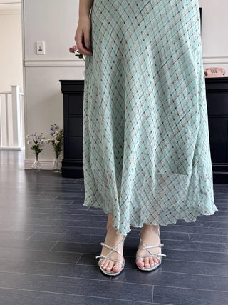 enamel buckle sandals