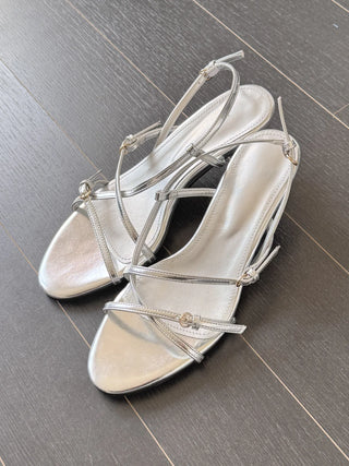 enamel buckle sandals