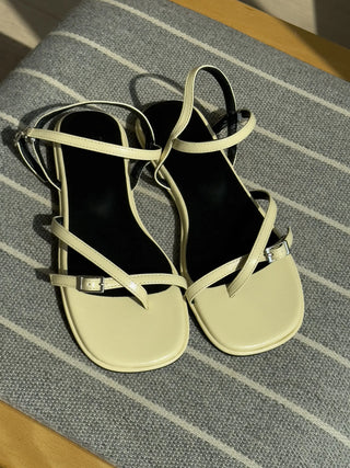 cushioned flip-flops