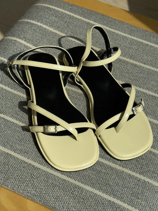 cushioned flip-flops