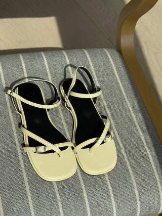 cushioned flip-flops