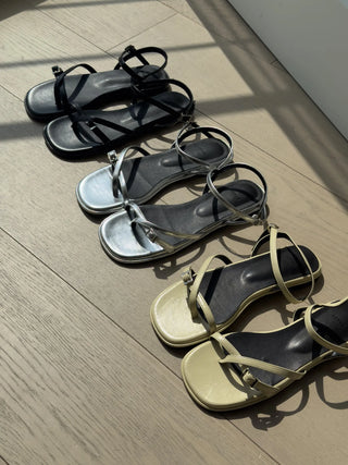 cushioned flip-flops