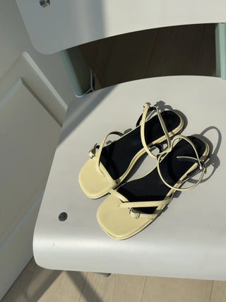 cushioned flip-flops