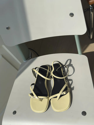 cushioned flip-flops