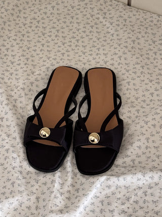 gold button slippers