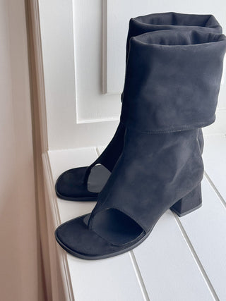 foldable suede boots
