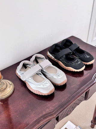 Mary Jane sneakers