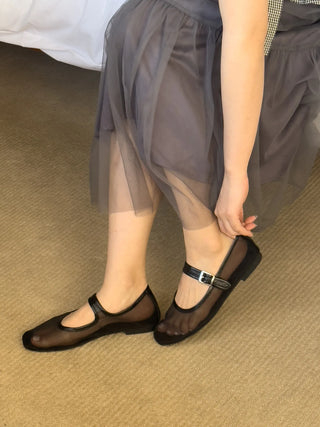 mesh flat shoes