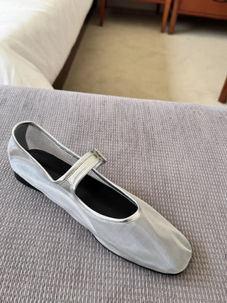 mesh flat shoes