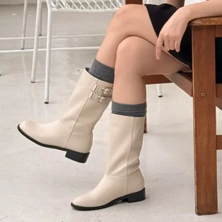 basic middle boots