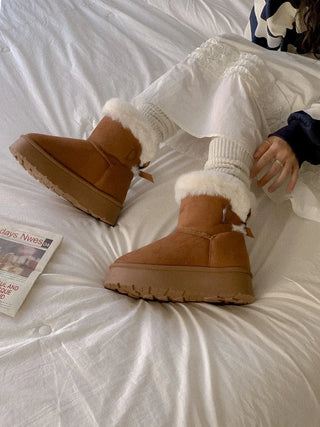ribbon fur boots