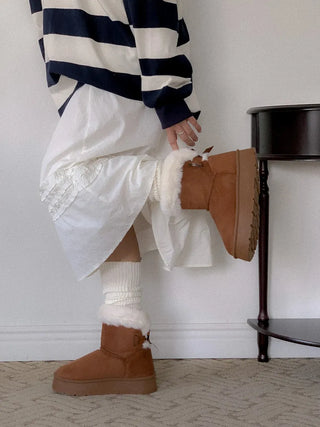 ribbon fur boots
