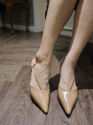 diagonal strap slingback