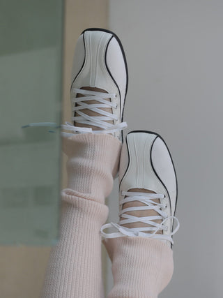 lace-up Mary Jane