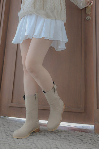 epaulette wood boots