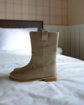 epaulette wood boots