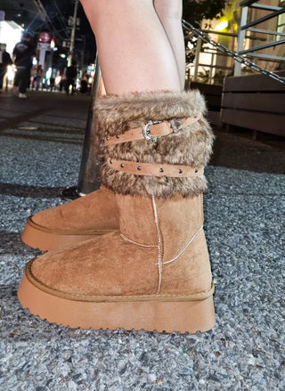 buckle fur boots