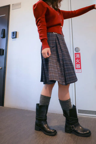check pleated skirt