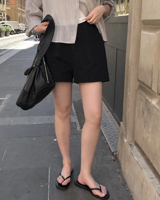 Elastic shorts