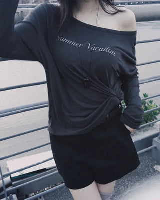 One-shoulder T-shirt