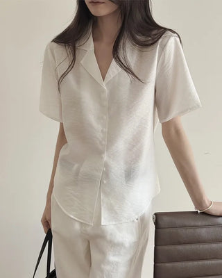Line Fit Strap Blouse