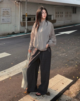 Gingham check embossed elastic waist pants