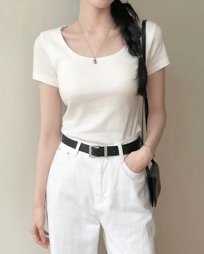 Basic short-sleeved T-shirt