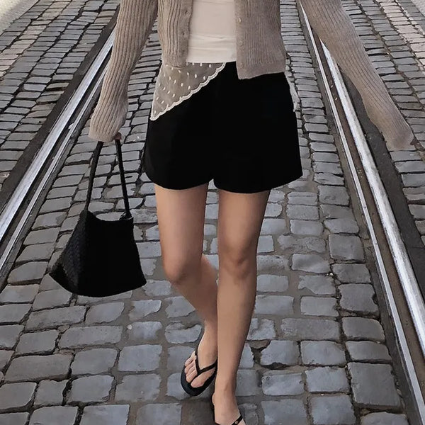 Elastic shorts