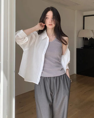 [3 colors] Semi-Cropped Shirt